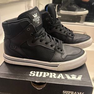 Supra hightop sneakers. Pre-loved. Will fit women’s size 7